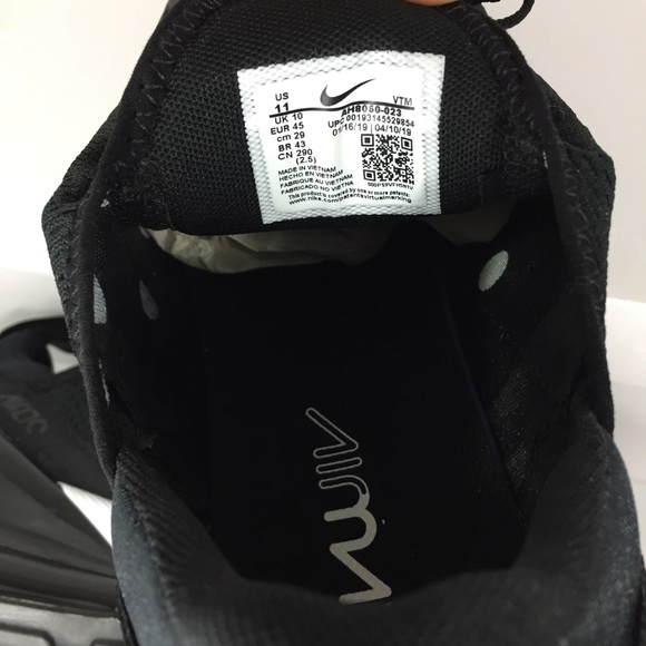 Nike Air Max 270s Friends and Family Edition - Picture 6 of 6